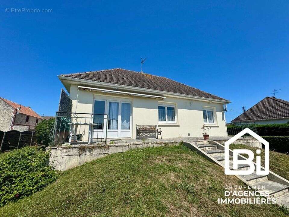 Maison à OUISTREHAM