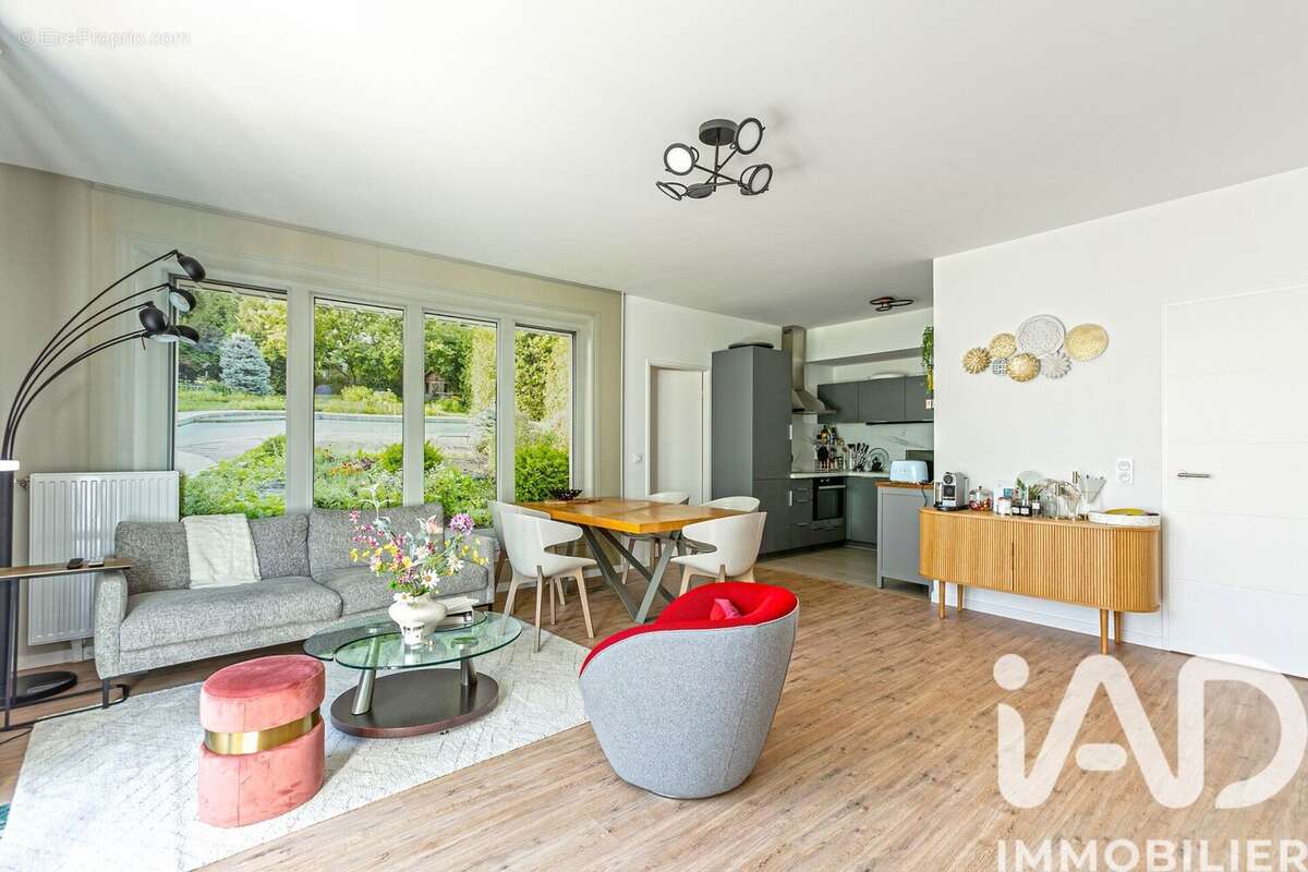 Photo 4 - Appartement à ASNIERES-SUR-SEINE
