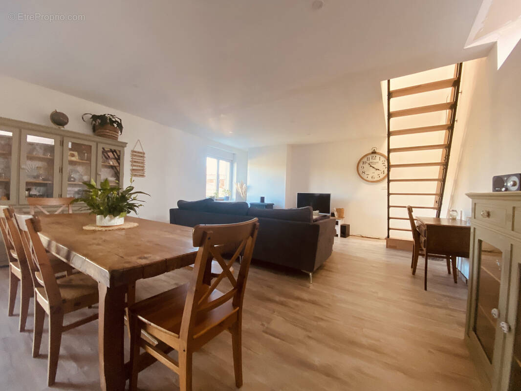 Maison à VIEUX-BERQUIN