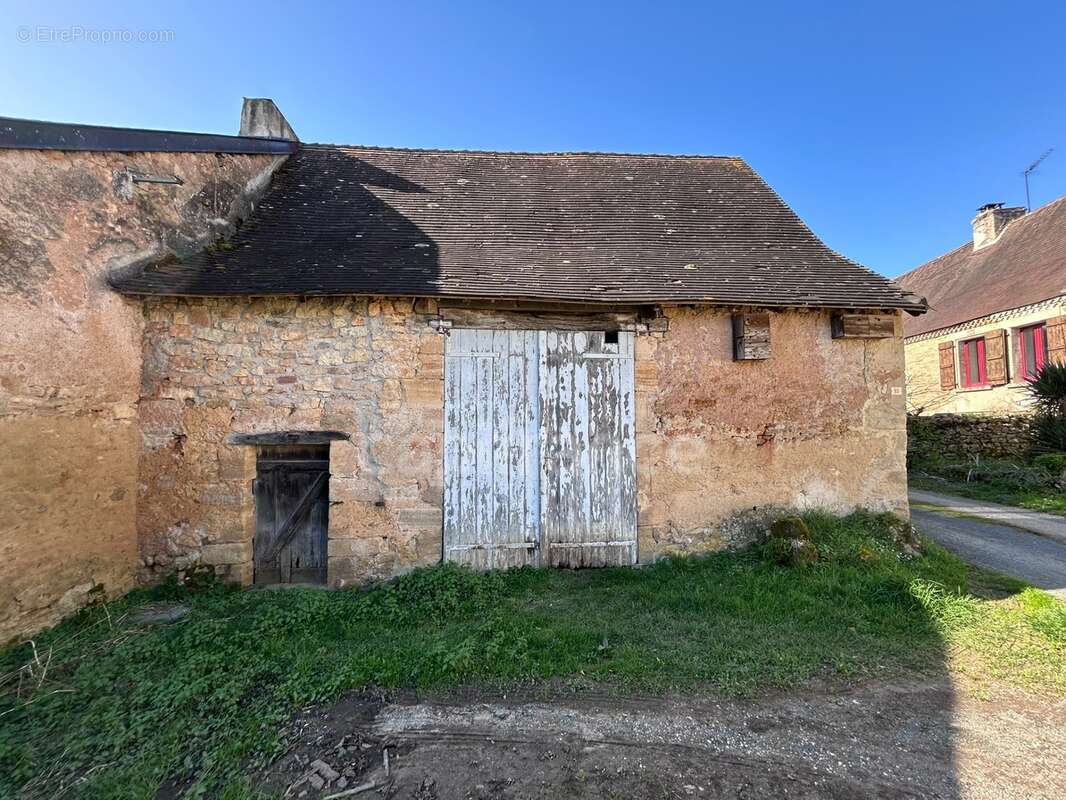 Maison à vendre 3 pièces HAUTEFORT (24) - photo 20