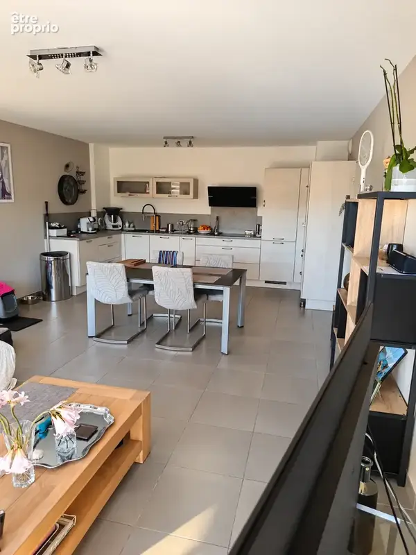 Appartement T3 dernier étage, terrasse et garage double à St Raphaël - photo 4