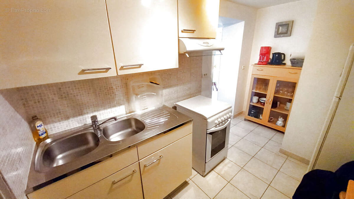 Appartement à LAMALOU-LES-BAINS