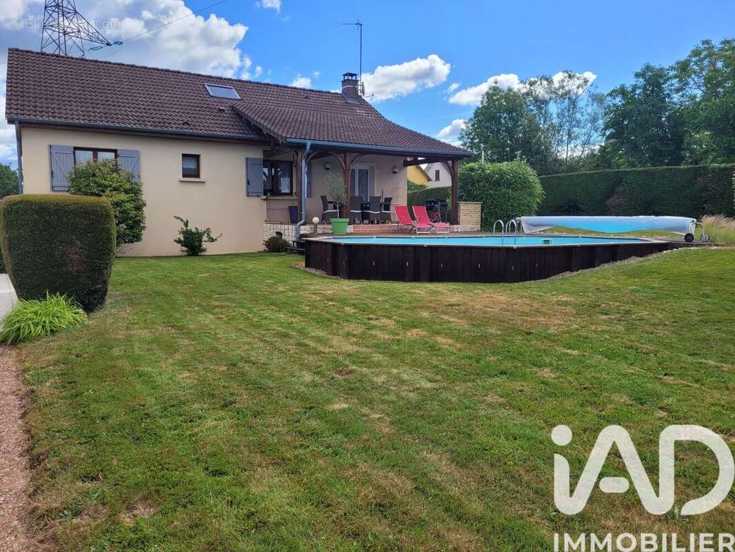 Maison 133 m² à Toulon-Sur-Arroux  - photo 4