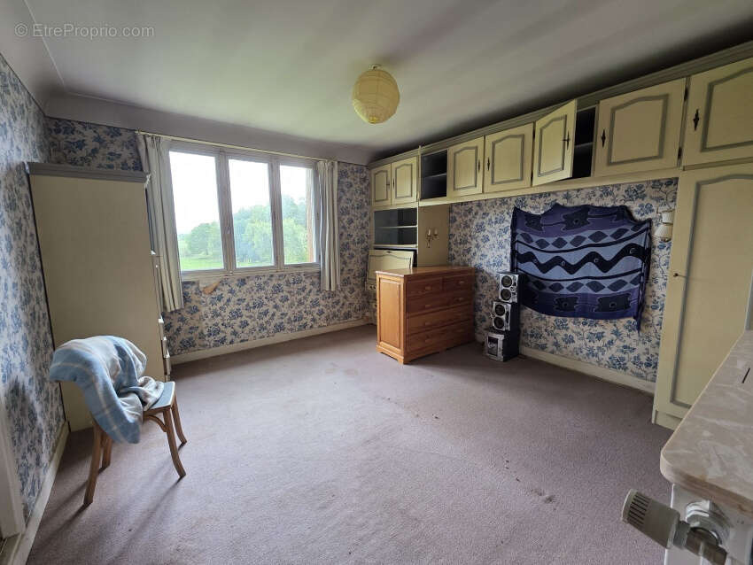 Maison à SAINT-GEORGES-DE-MONS