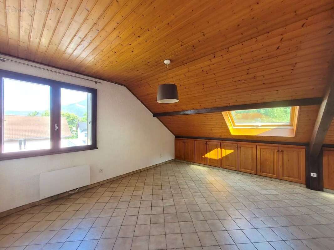 Appartement à LA RAVOIRE