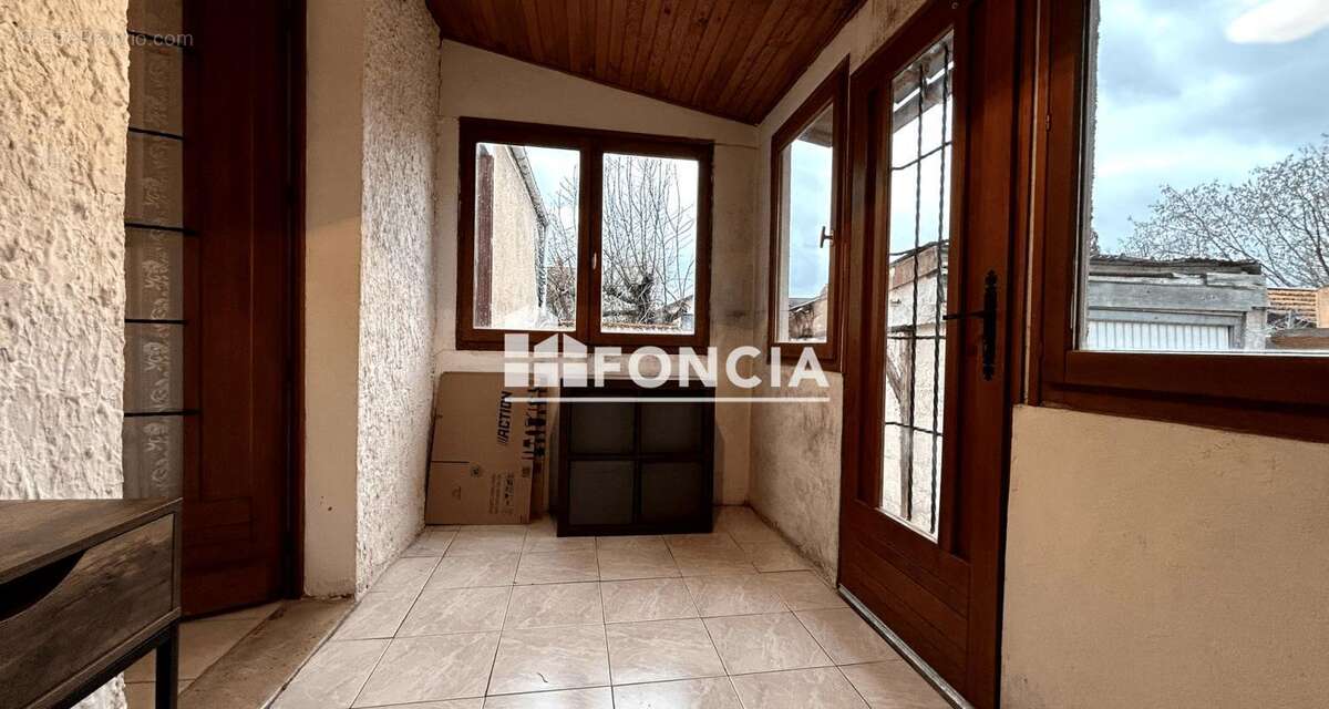 Maison à CORBEIL-ESSONNES