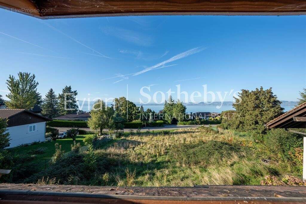 Maison à NEUVECELLE