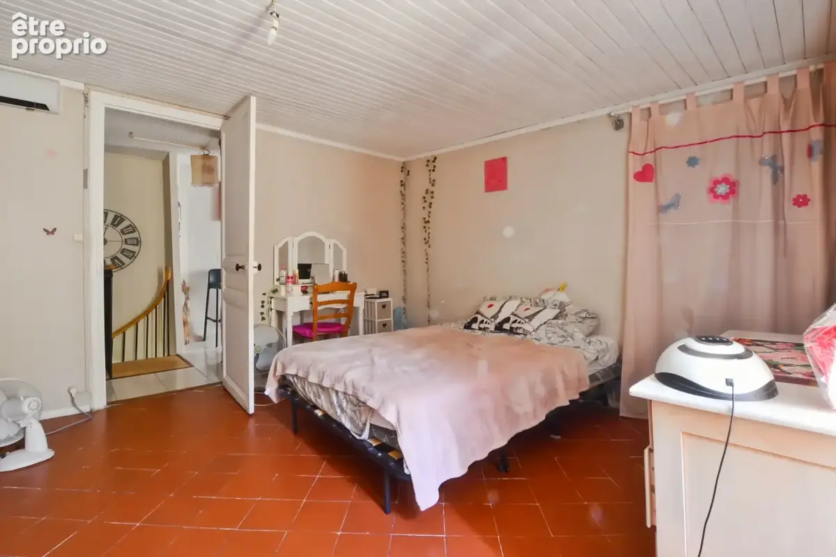 Maison de village 4 pièces – 102 m² – Lumineuse – Cour – Fort potentiel d’aménagement - photo 9