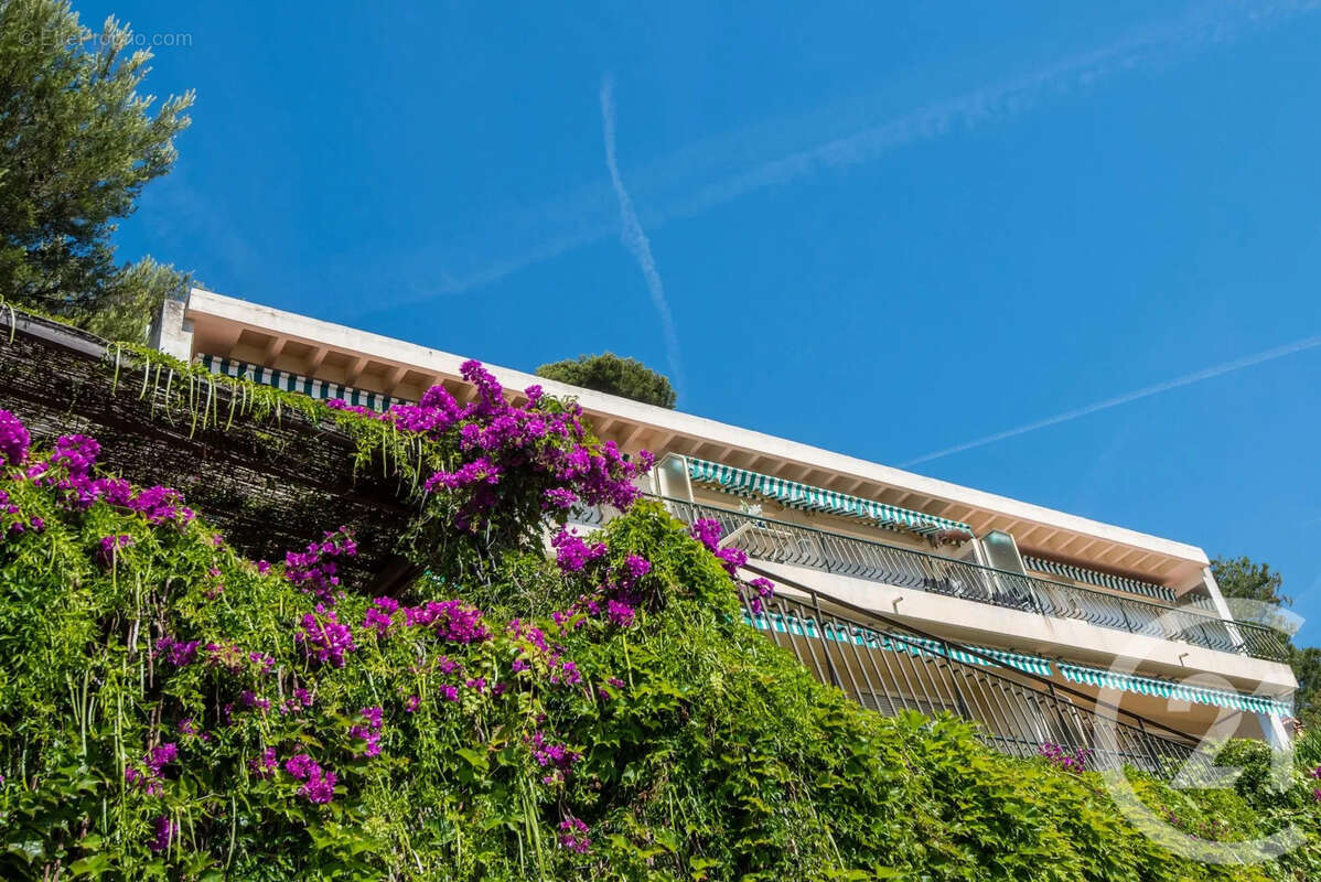 Appartement à VILLEFRANCHE-SUR-MER