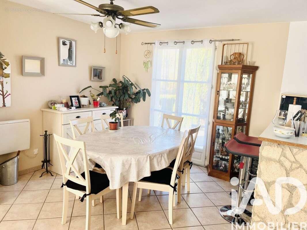 Maison 85 m² à Arcy-Sainte-Restitue  - photo 6