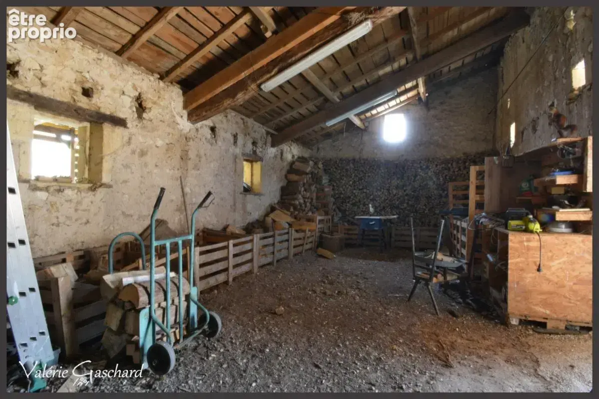 Maison en pierre de caractère (235 m²) – Dépendances, Jardin & Piscine à  SAINT ANTOINE DE BREUILH (24) - photo 20