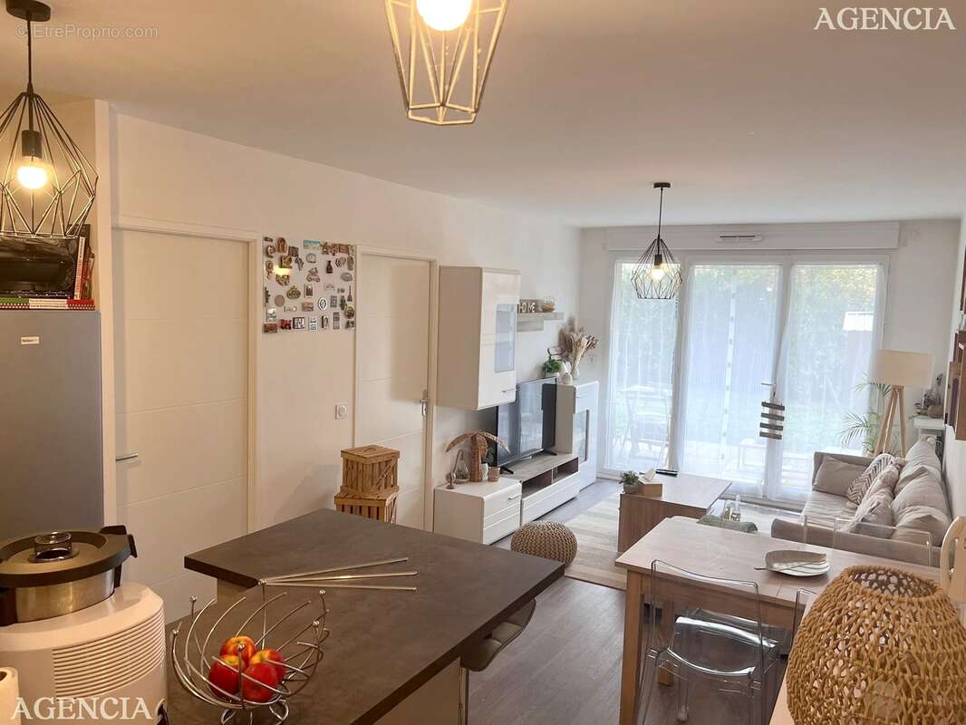 Appartement à PONTAULT-COMBAULT