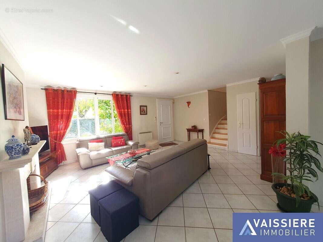 Maison à MONTIGNY-LE-BRETONNEUX