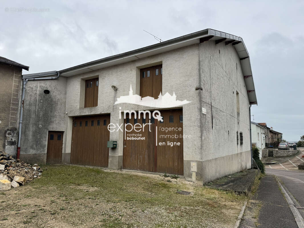 Maison à DOMMARTIN-SUR-VRAINE