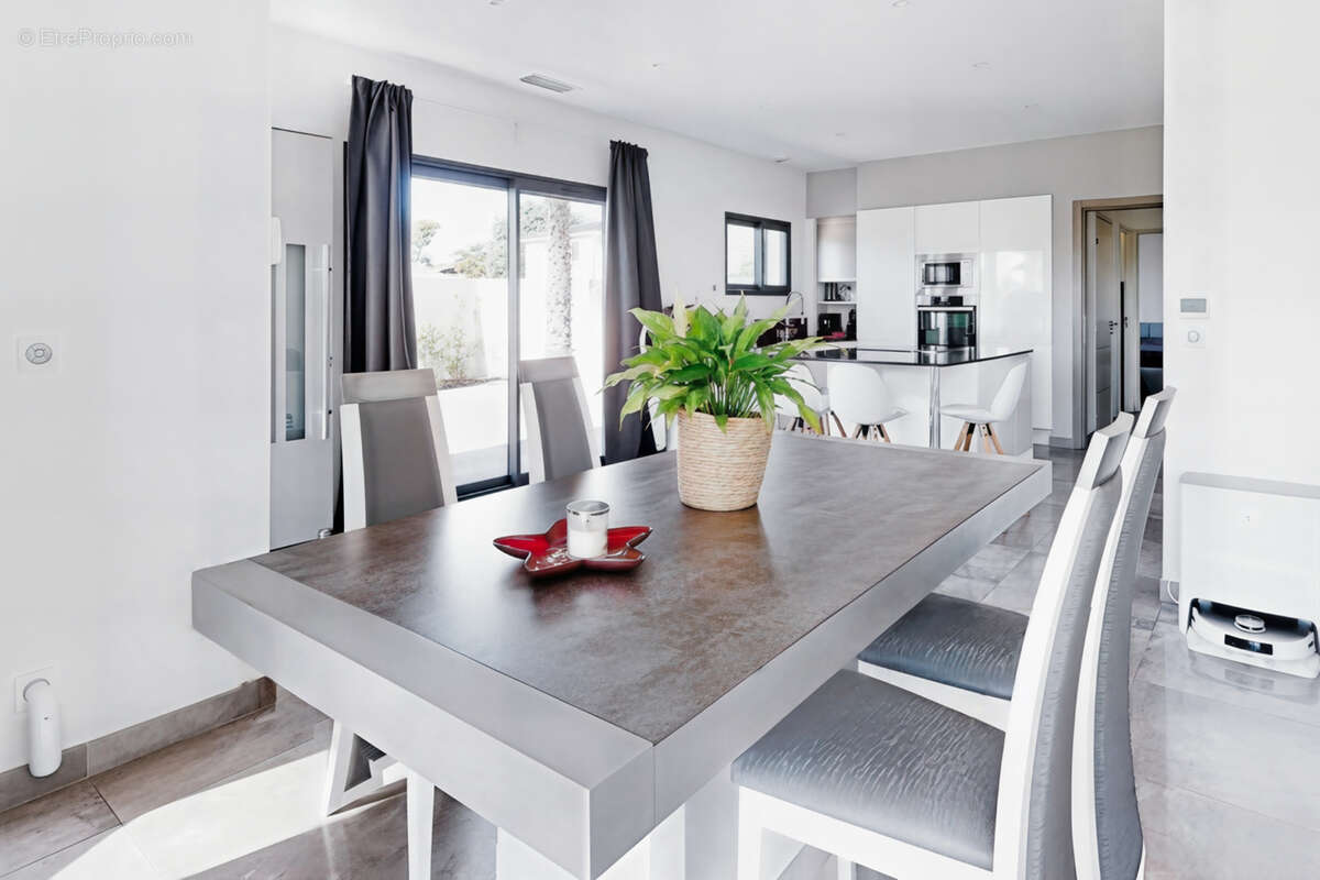 Maison à LES PENNES-MIRABEAU