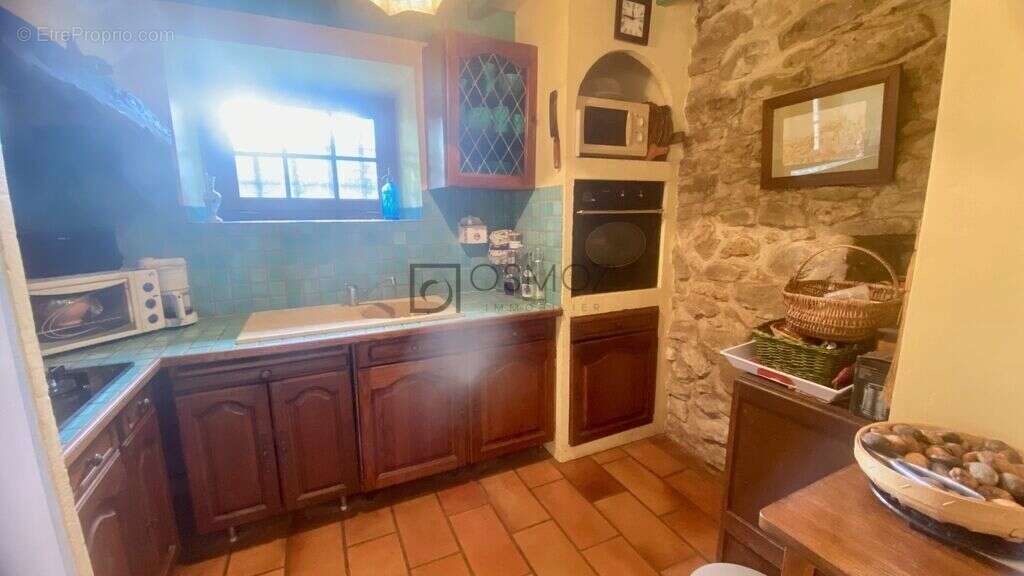 Authentique, maison en pierre avec gîte indépendant - photo 13