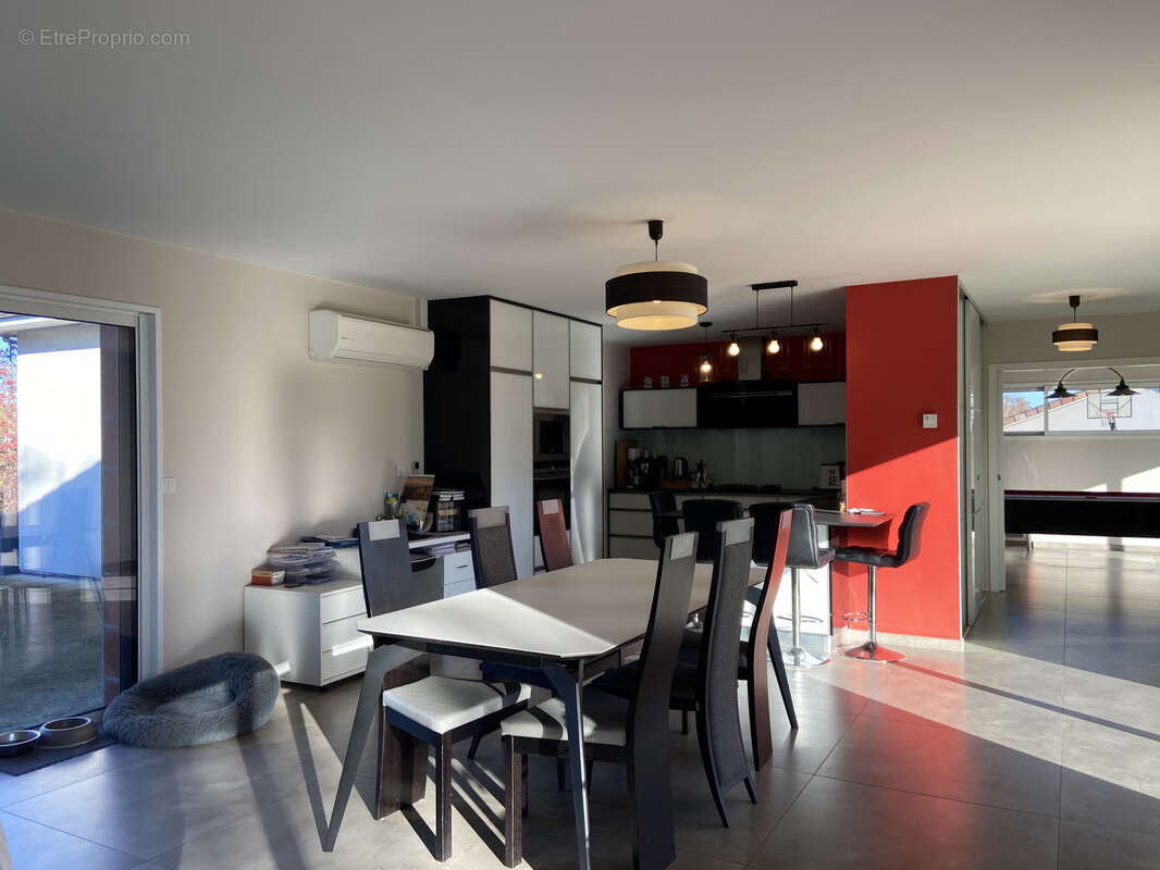 Maison à CASTELNAU-D&#039;AUZAN