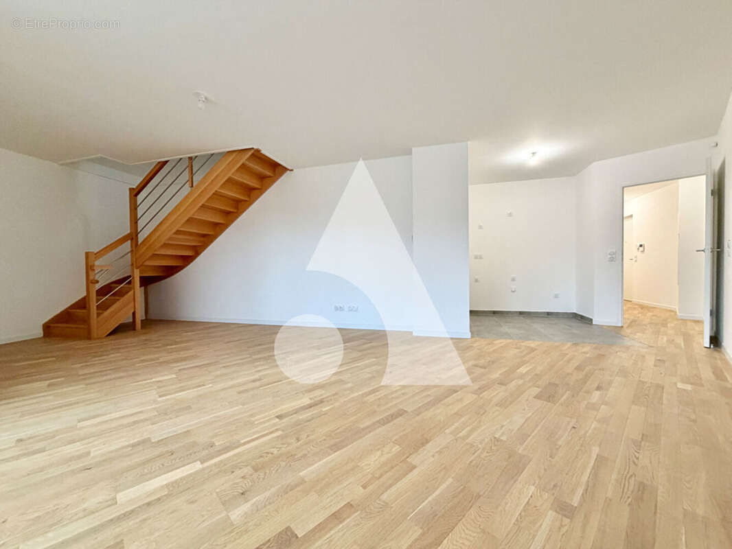 Appartement à ARPAJON