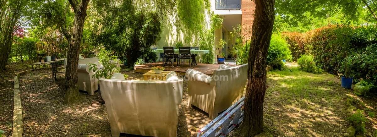 Toulouse côte pavée – limayrac exclusivité – rare t3 en rez-de-jardin avec 300 m² de jardin privatif, 2 parkings et cadre de vie - photo 15