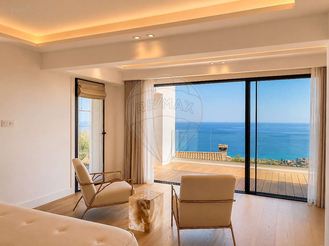 Maison à ROQUEBRUNE-CAP-MARTIN