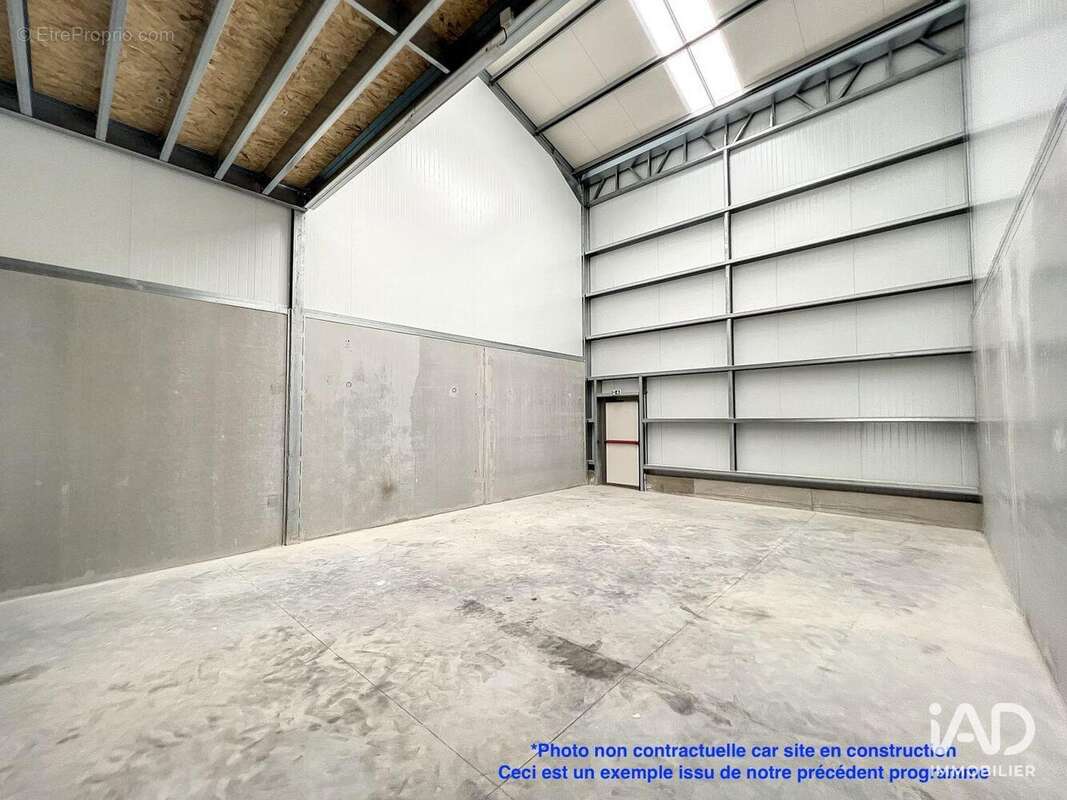 Photo 5 - Commerce à CHEVRY-COSSIGNY