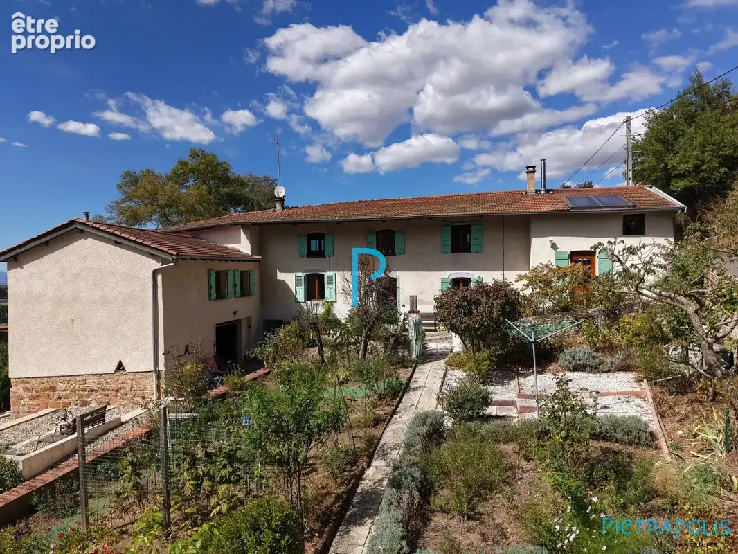Maison 6 pièces 191 m² à vendre à Villecheneve (69770) - photo 2