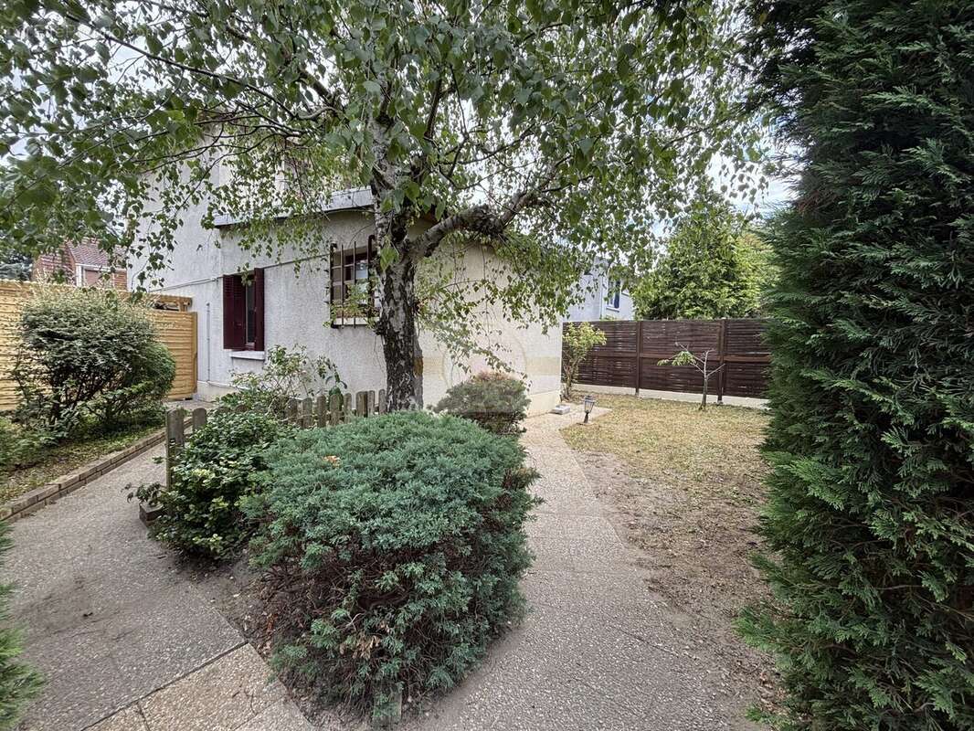 Appartement à ROSNY-SOUS-BOIS