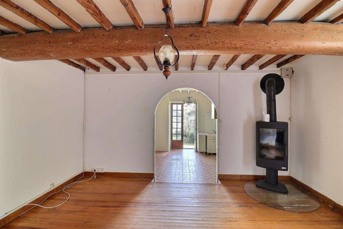 Maison à SAINT-CHEF