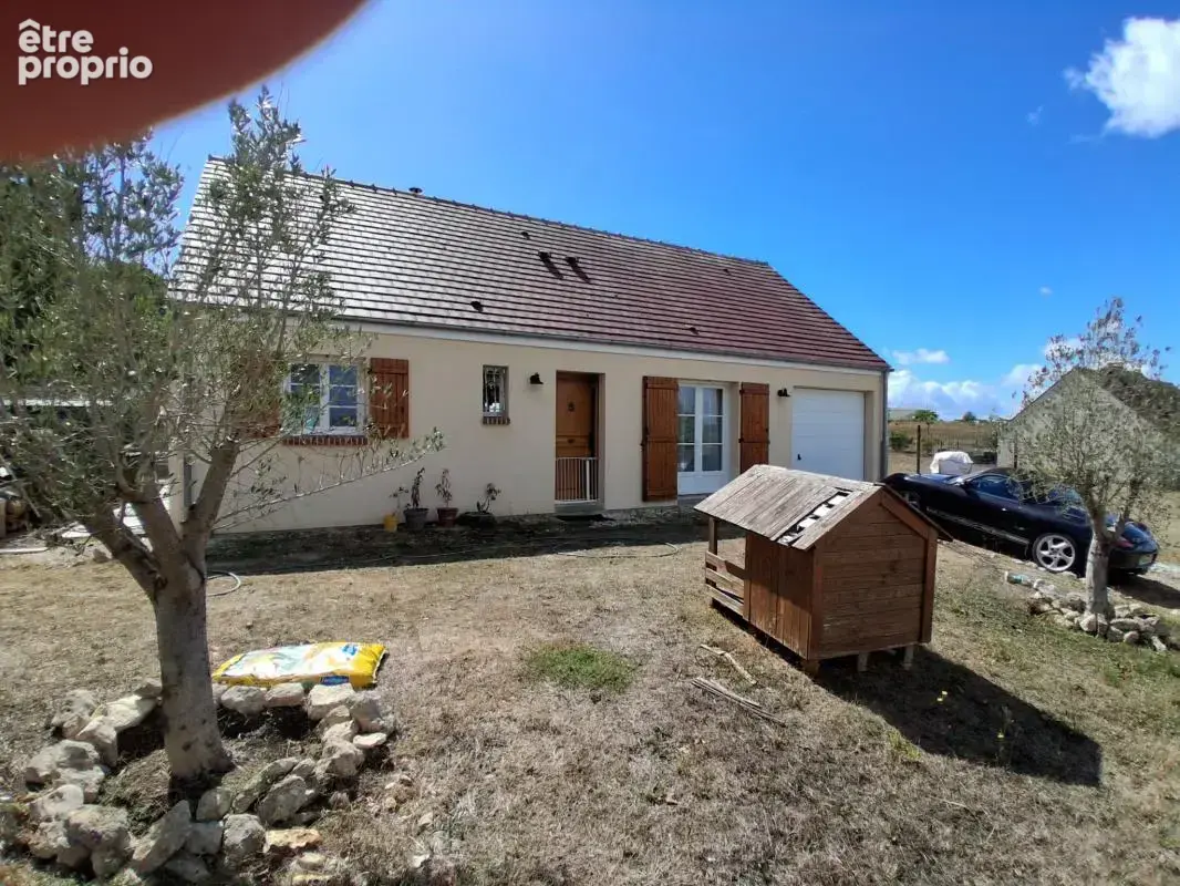 Maison à GY-LES-NONAINS