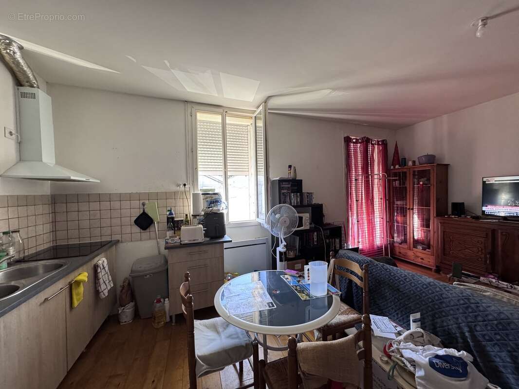 Appartement à COUTRAS