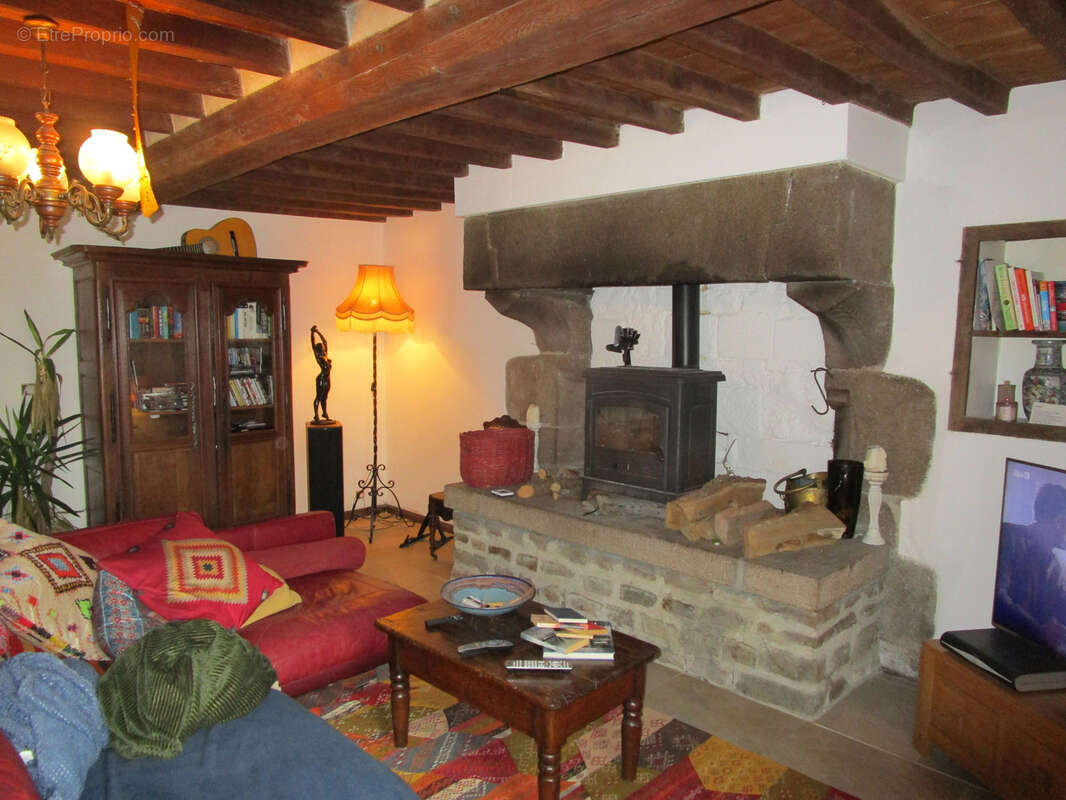 Maison à LANDELLES-ET-COUPIGNY