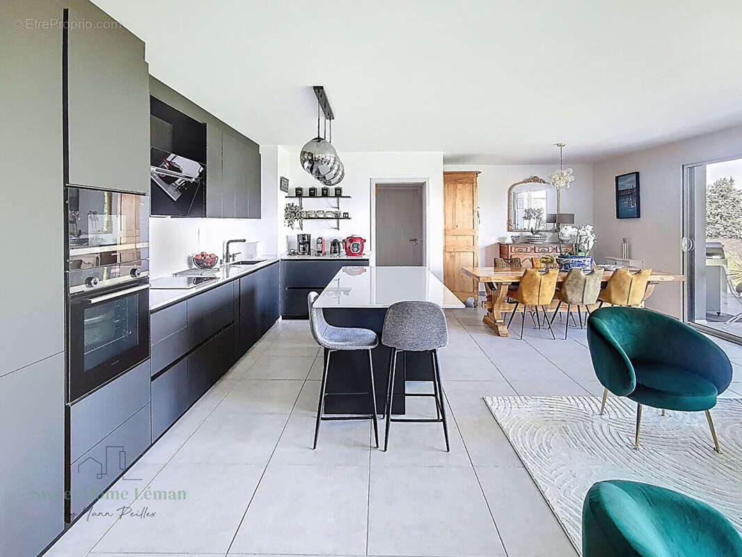 Appartement à EVIAN-LES-BAINS