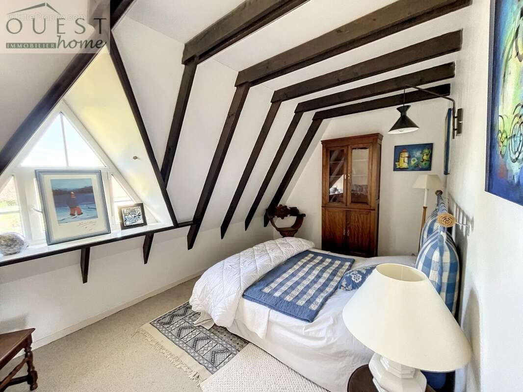 Maison à CHARBONNIERES-LES-BAINS