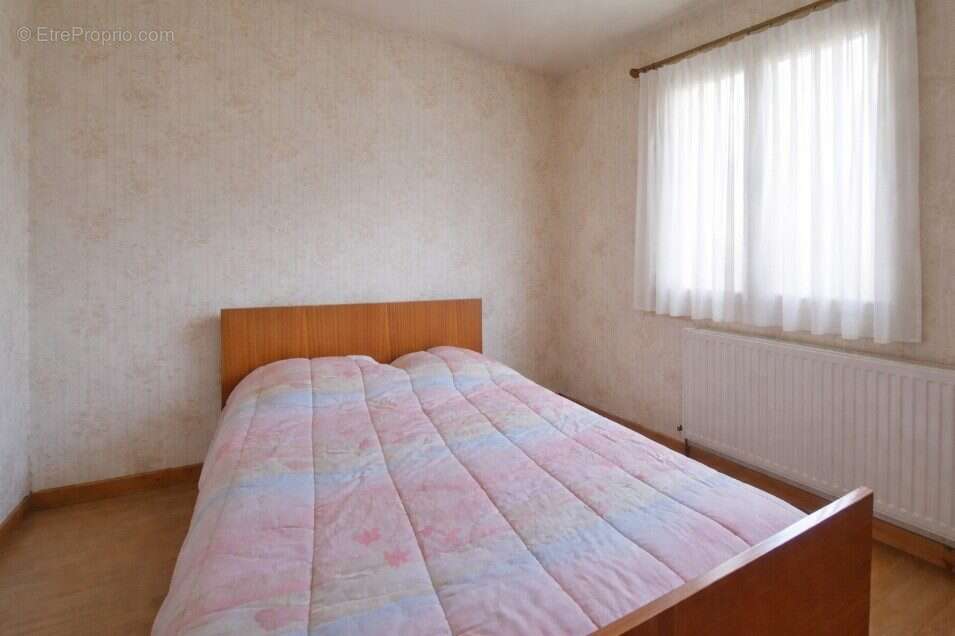 Maison à VETRAZ-MONTHOUX