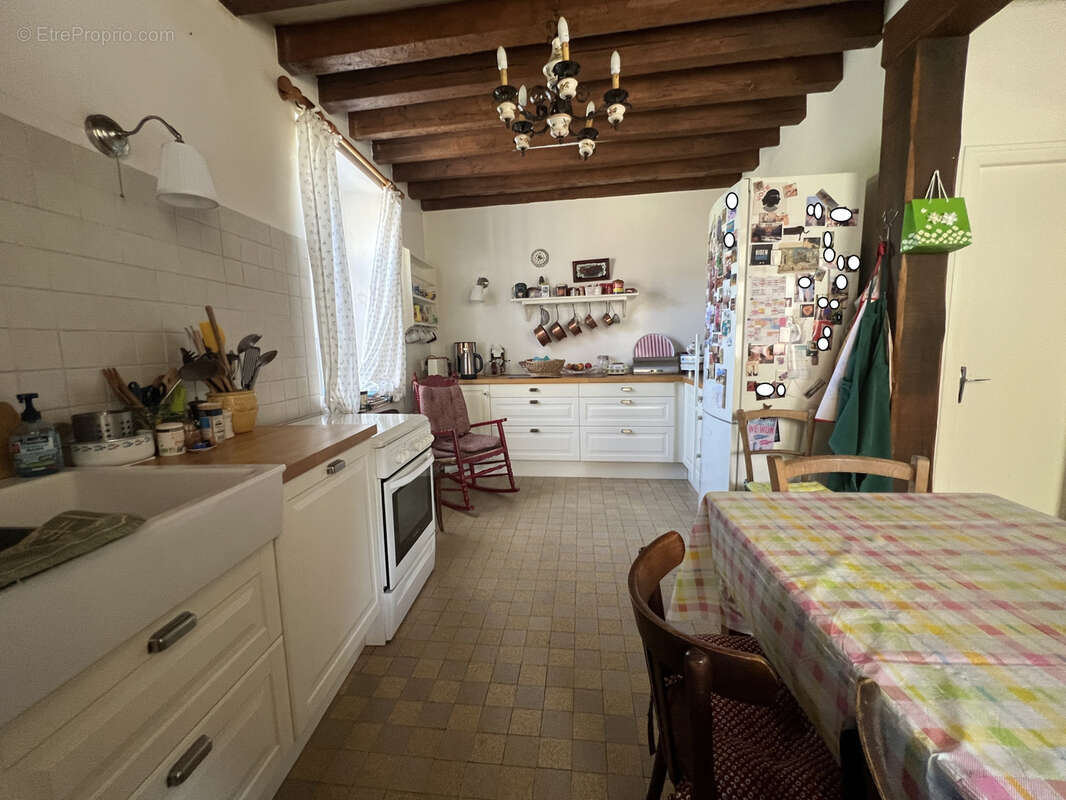 Maison à MEZIERES-EN-DROUAIS