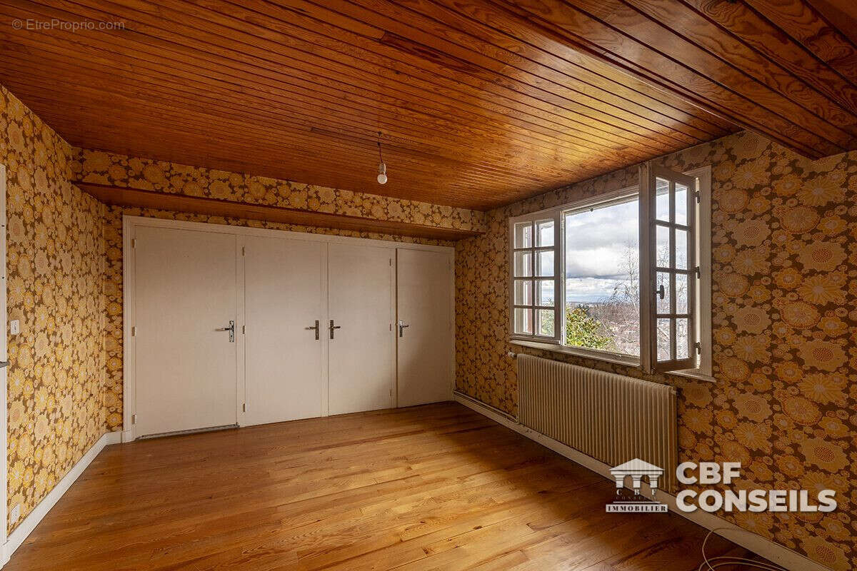 Maison 160 m² à Cebazat  - photo 6