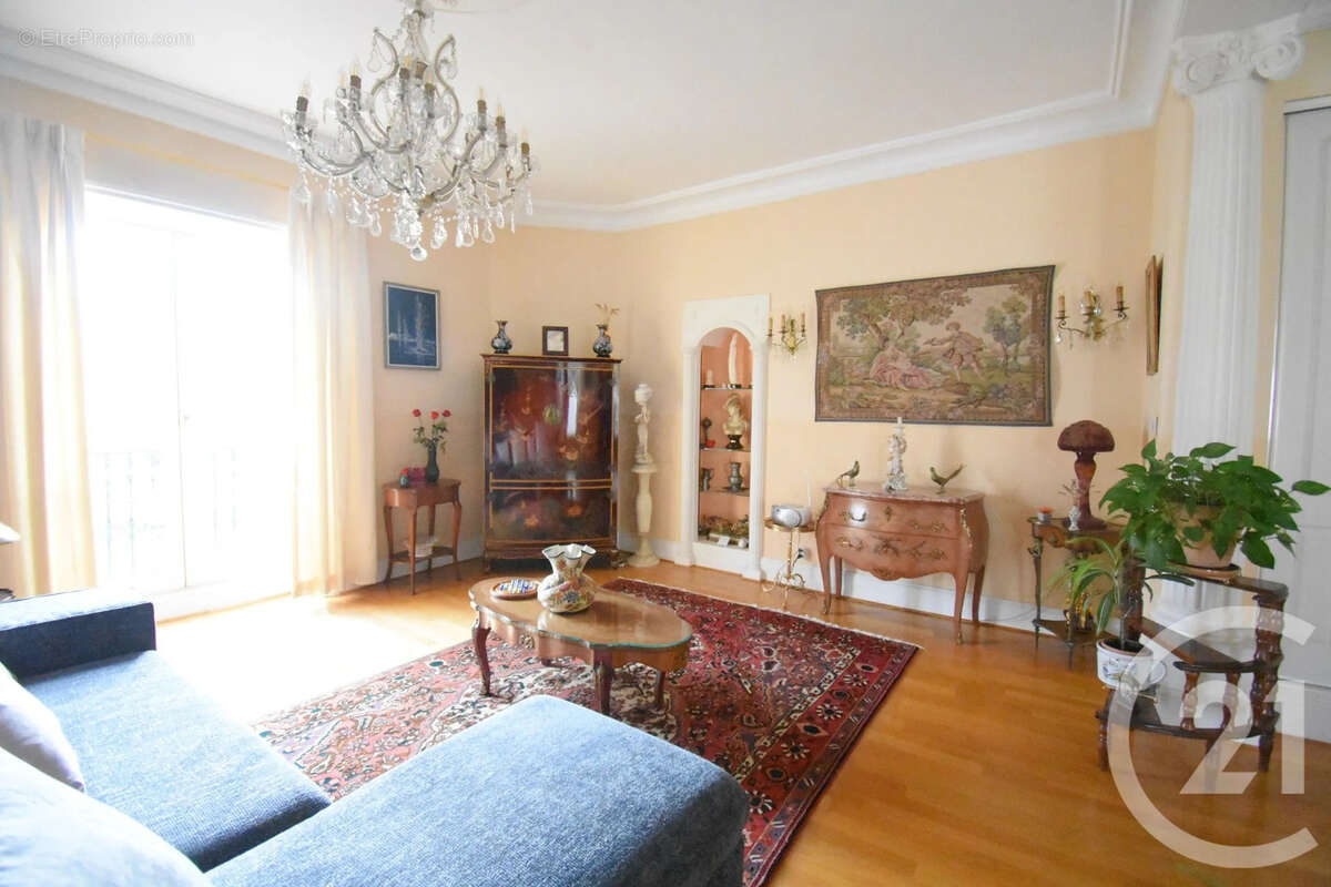 Appartement à VICHY