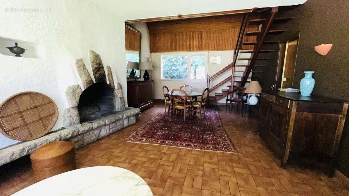 Maison à NOYALO