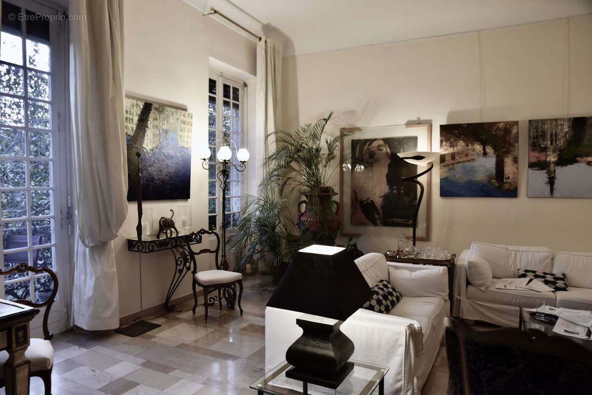 Appartement à NIMES