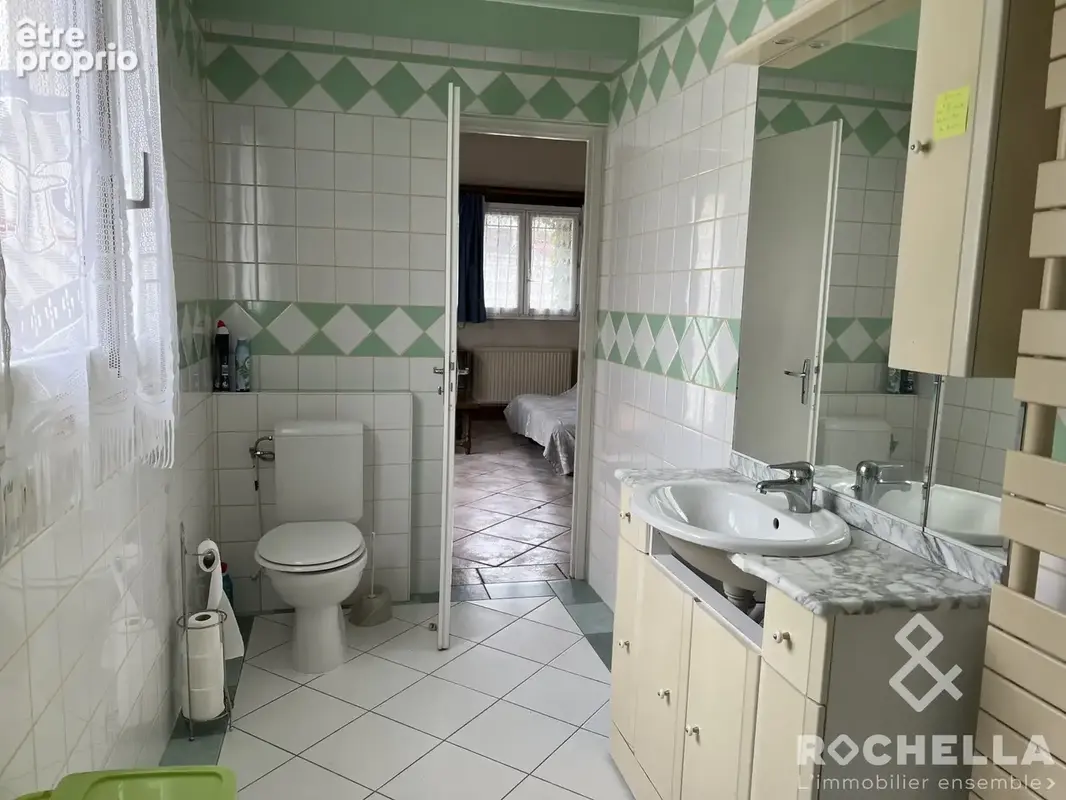 Maison 81 m² à La Vergne  - photo 5