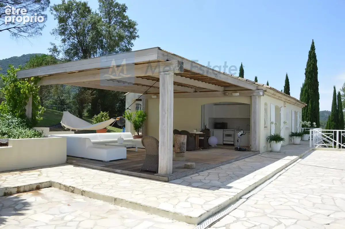 Propriété unique de 27 hectares au calme - superbes vues - photo 23