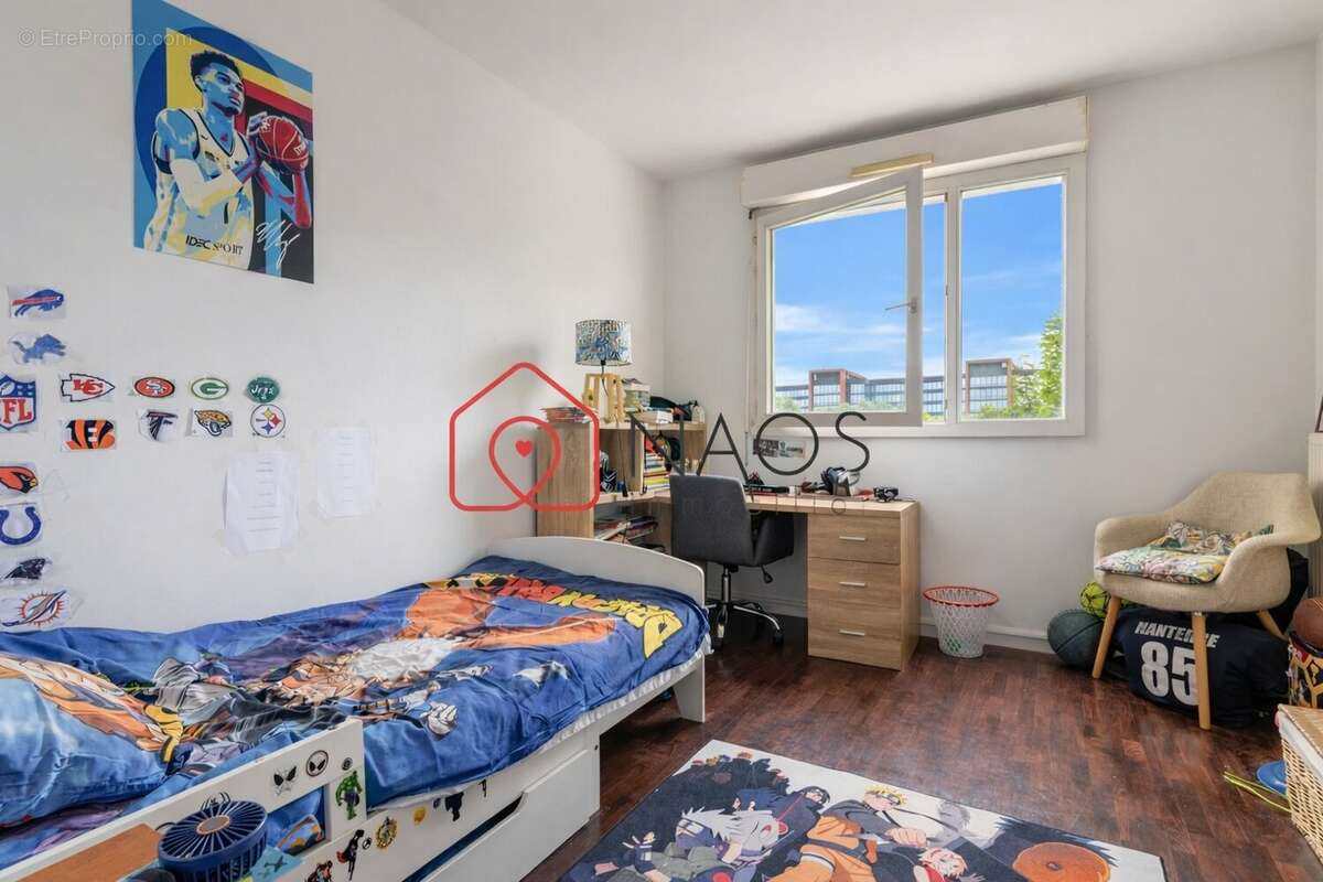 En EXCLUSIVITE : Rueil-Malmaison proche gare appartement 5 pièces avec balcon + 2 parkings + ca - photo 10