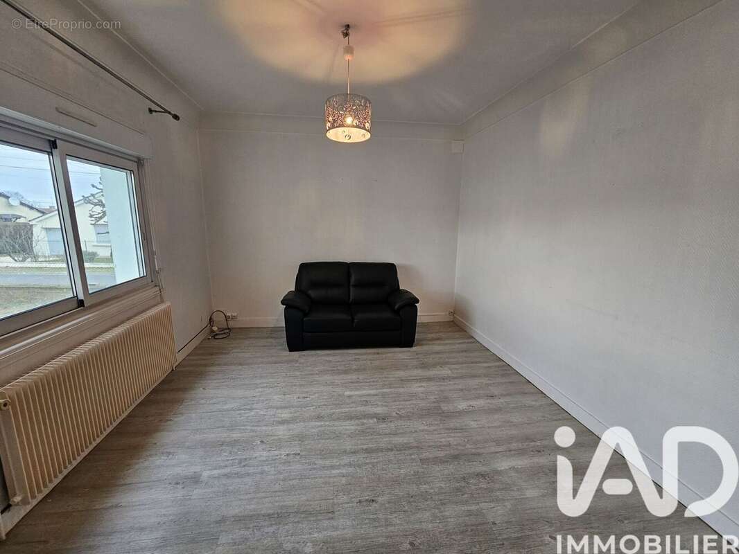 Photo 5 - Maison à LA COURONNE