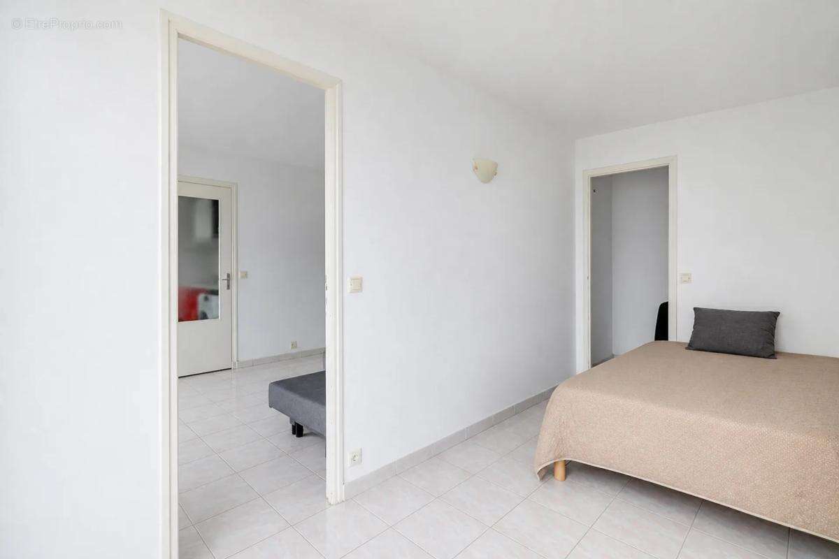 Charmant T2 de 44 m² avec parking à Villiers-le-Bel - photo 8