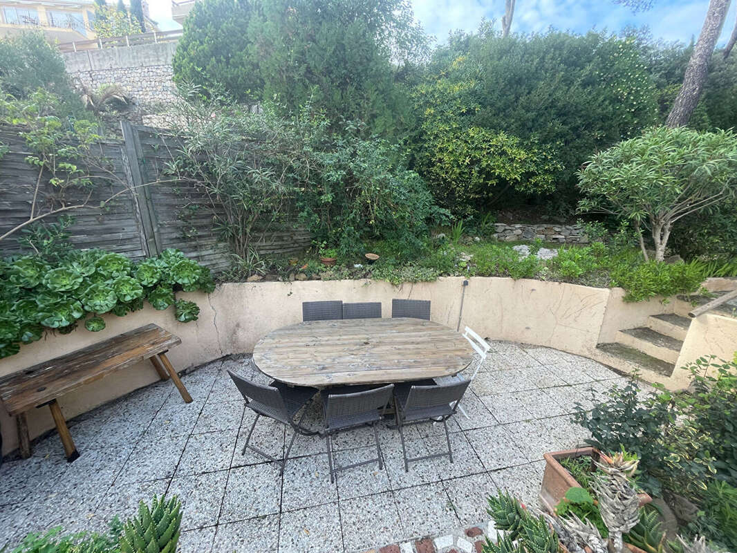 Appartement à SAINT-MANDRIER-SUR-MER