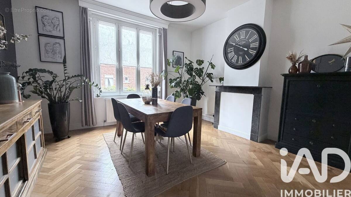 Photo 1 - Maison à SIN-LE-NOBLE