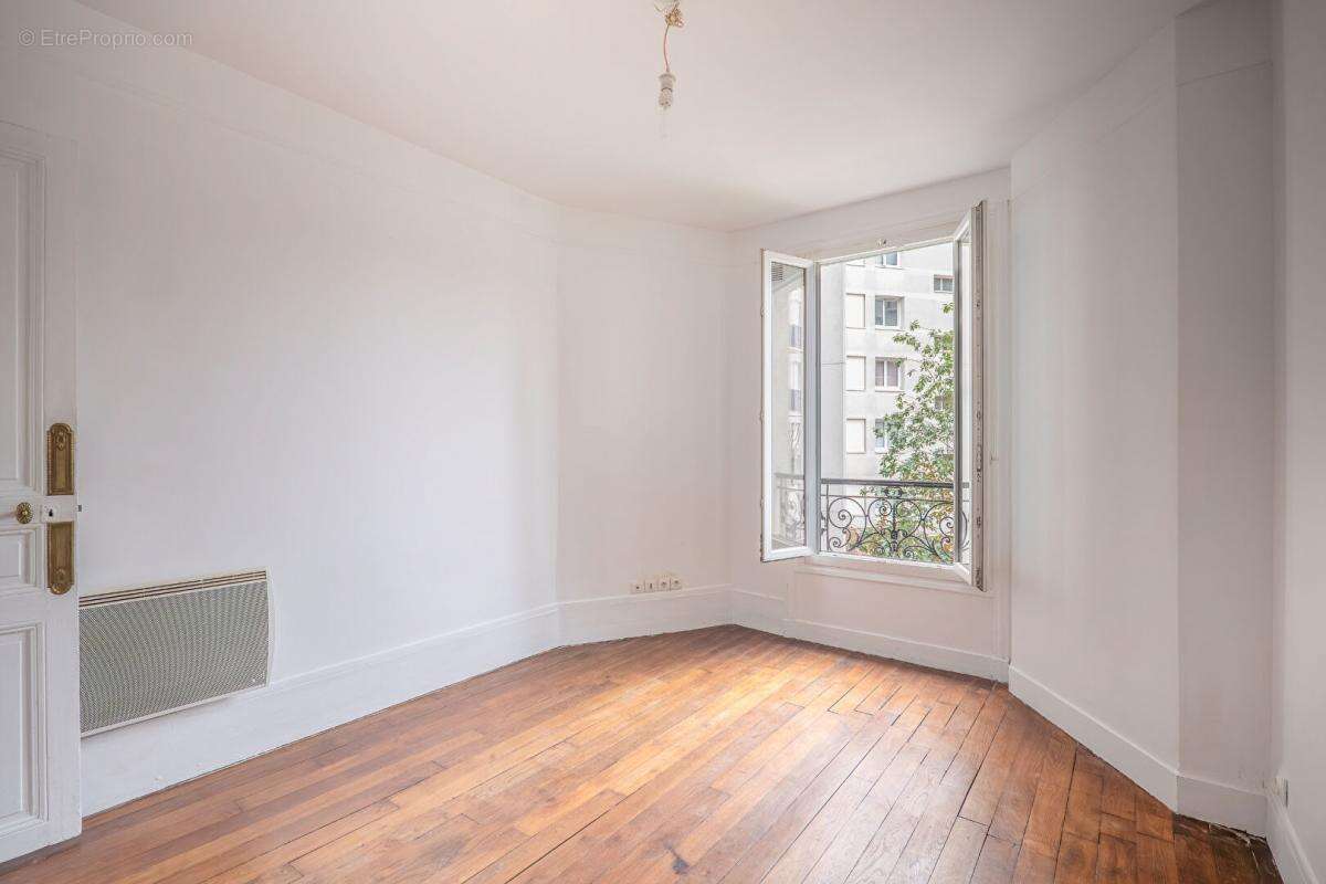 Appartement à MONTROUGE