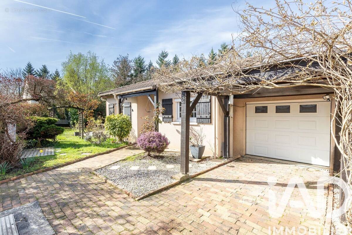 Photo 1 - Maison à BALLAINVILLIERS