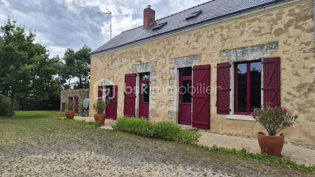 Maison à LIGNE