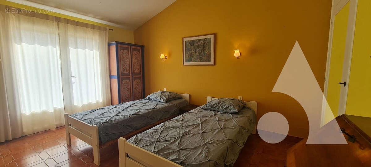 Maison à TOURTOUR